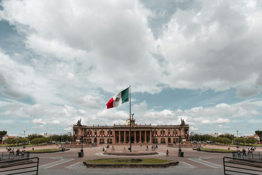 Mexico: Proposal Seeks to Expand Hiring of Foreign Workers