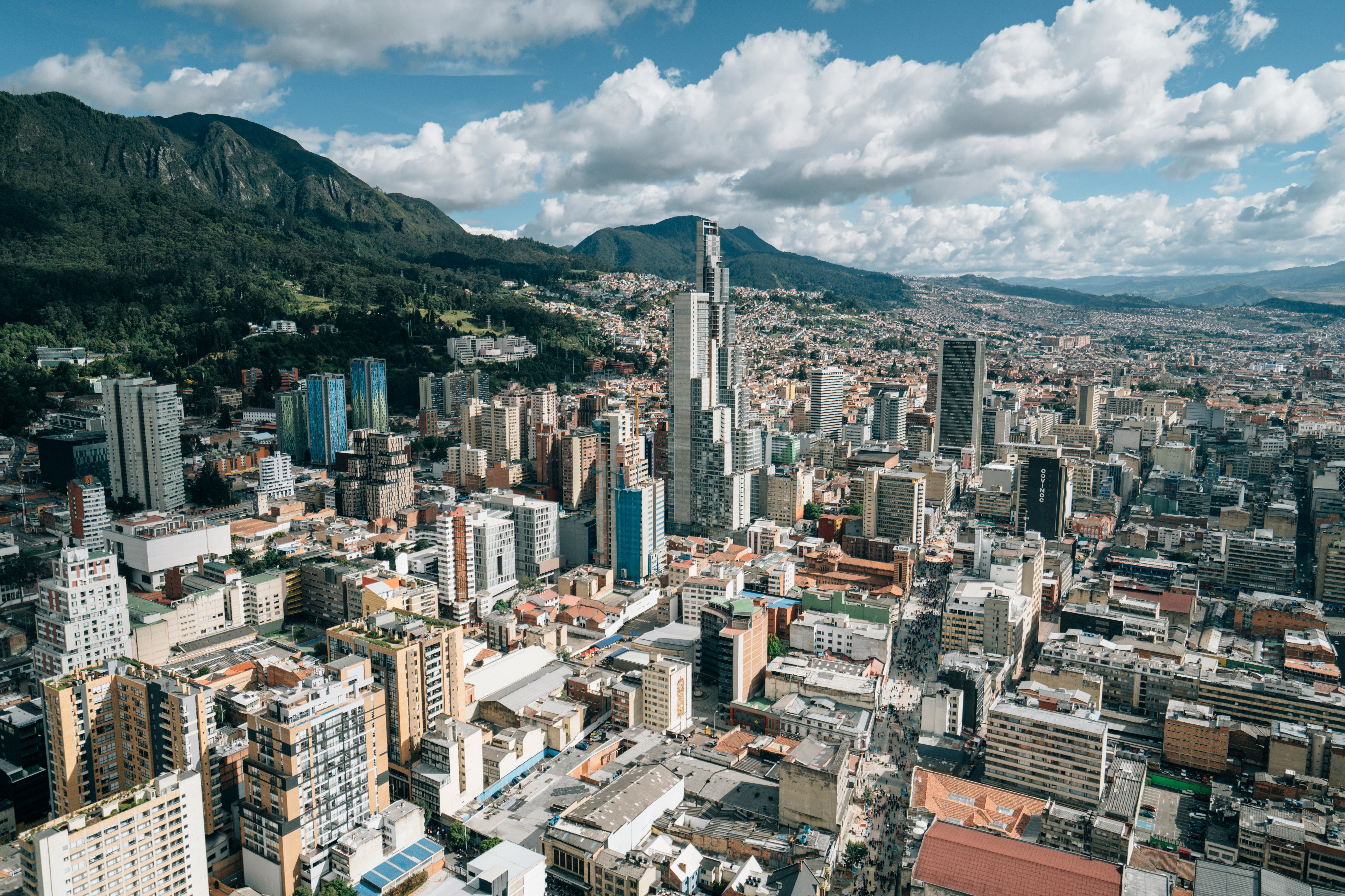 Colombia: Migración Colombia Temporarily Suspends In-Person Services in Seven Cities Following Earthquake